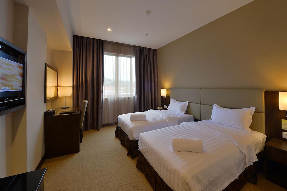 Lintas View Hotel Kota Kinabalu Exterior photo