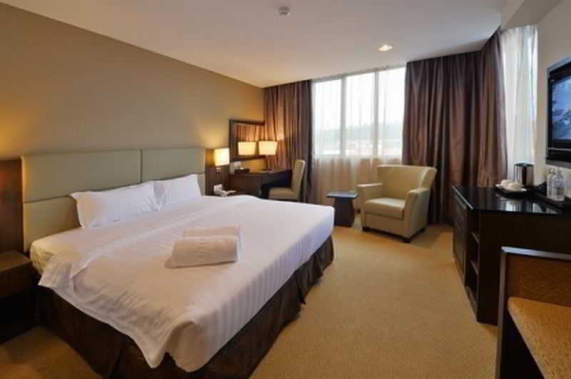 Lintas View Hotel Kota Kinabalu Exterior photo